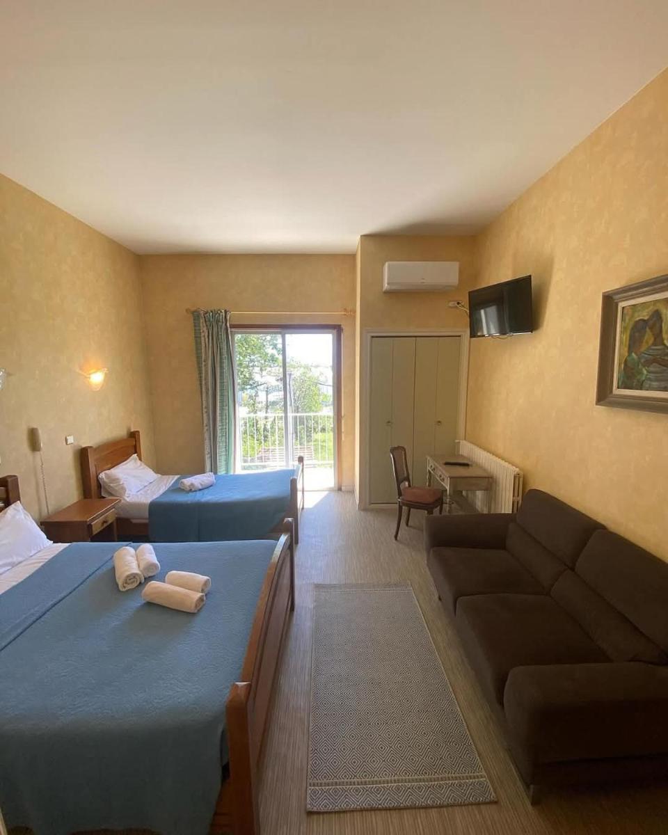 HOTEL LE FLOREAL - Housity