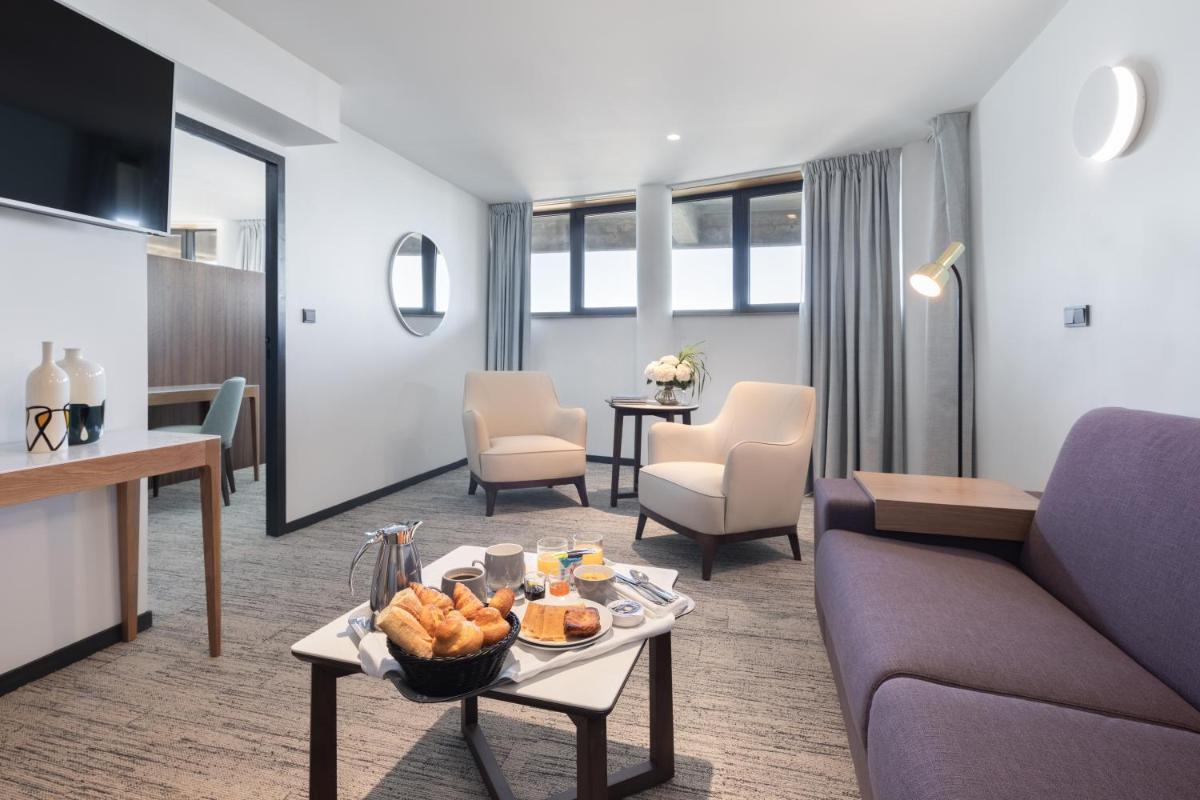Nourriture dans l'hôtel ou à proximité
