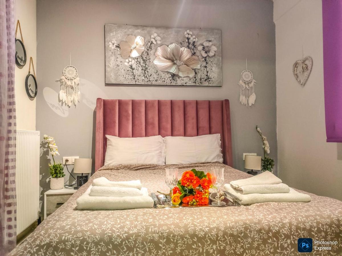 LUXURY MODERN APARTMENT LARiSA!! - Housity