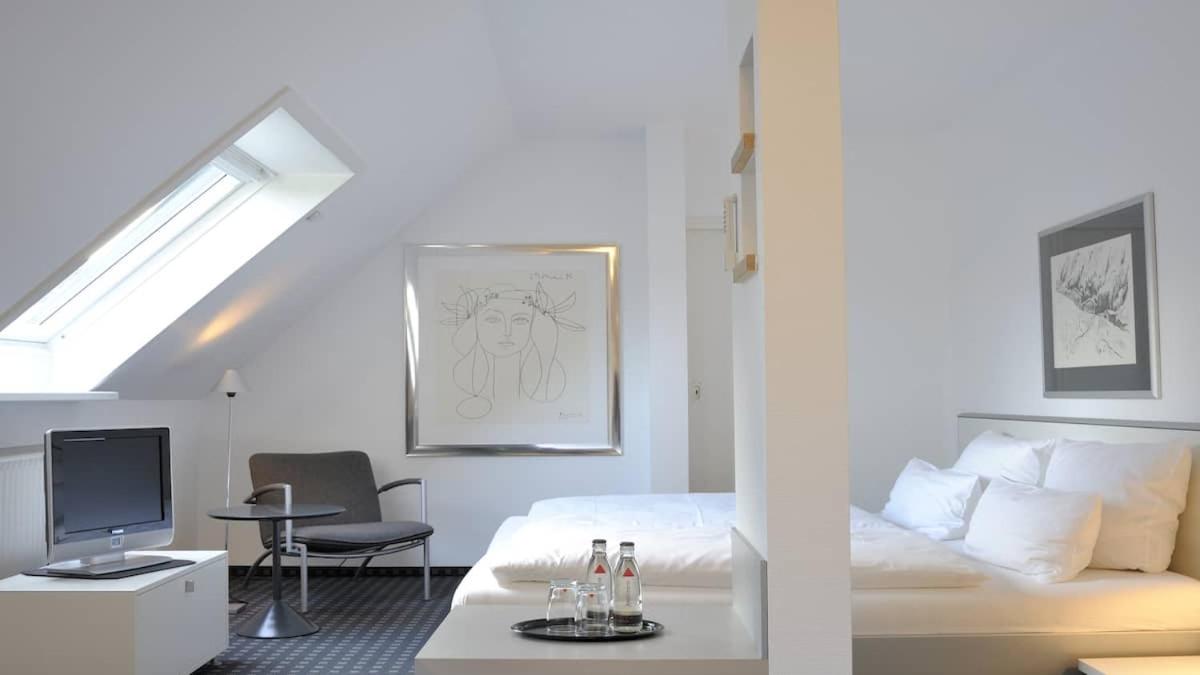 Hotel Restaurant Reuter - Housity