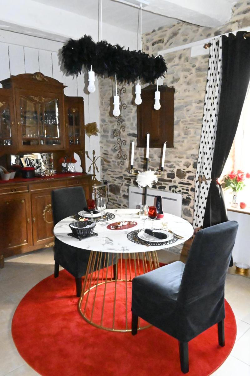 DOL' IN LOVE Love room BDSM 4 étoiles - Housity