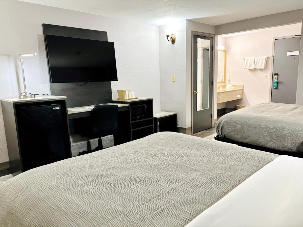 Quality Inn Raynham - Taunton - Housity