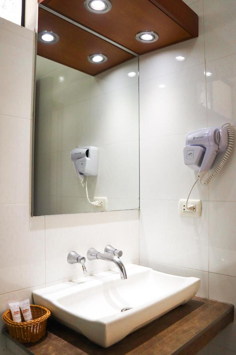 Kankay Hotel y Centro de Convenciones - Housity