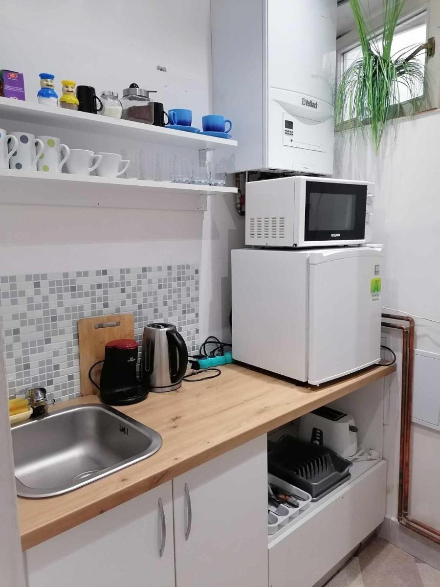 Studio 6 - Housity