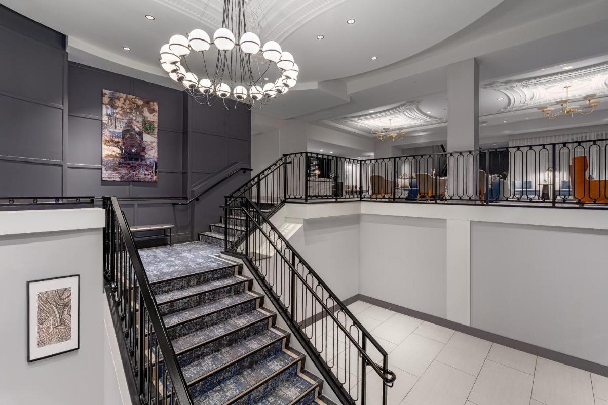 Hotel Commonwealth - Housity