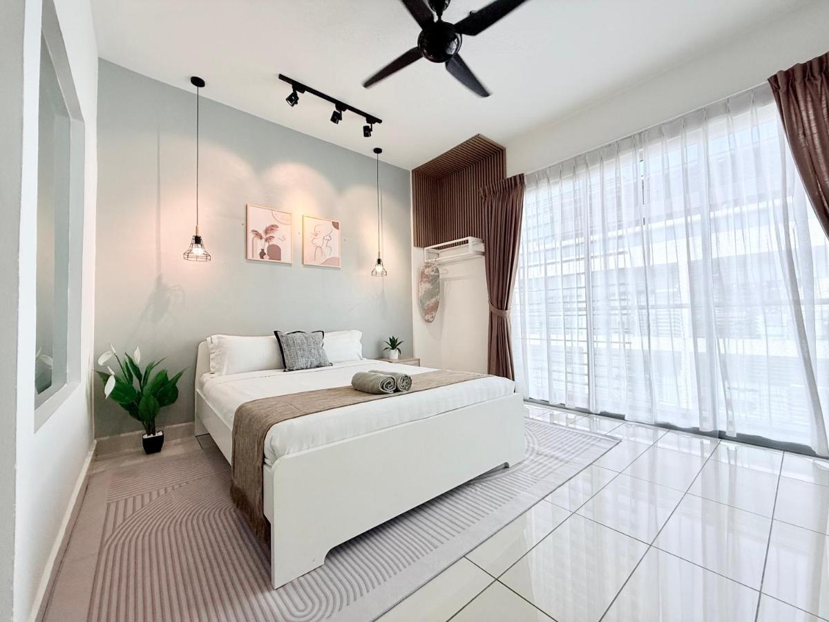 Owl Nest Suite' at aeropod sovo - Housity