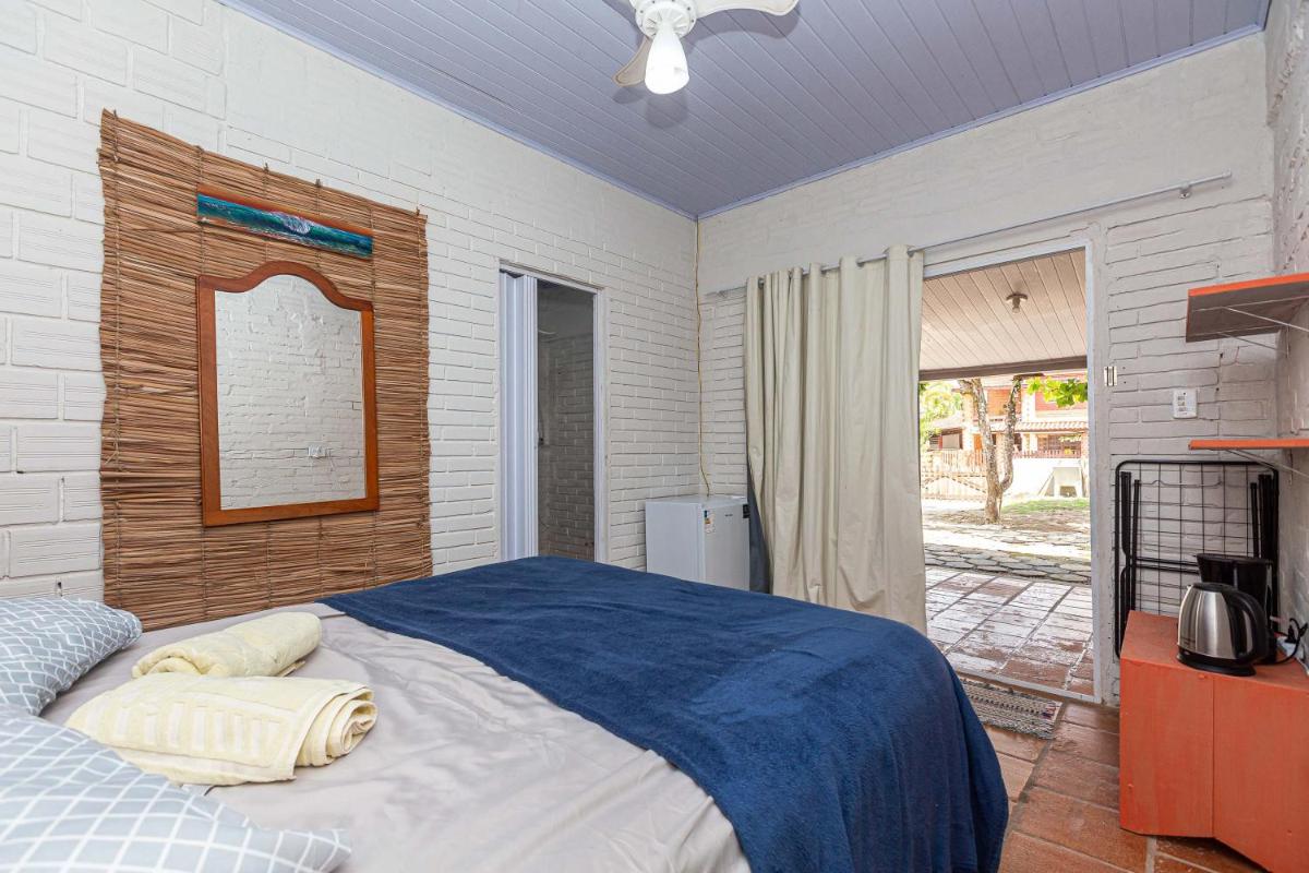 Suíte a duas quadras da Praia e perto da Ilha do Mel - Housity