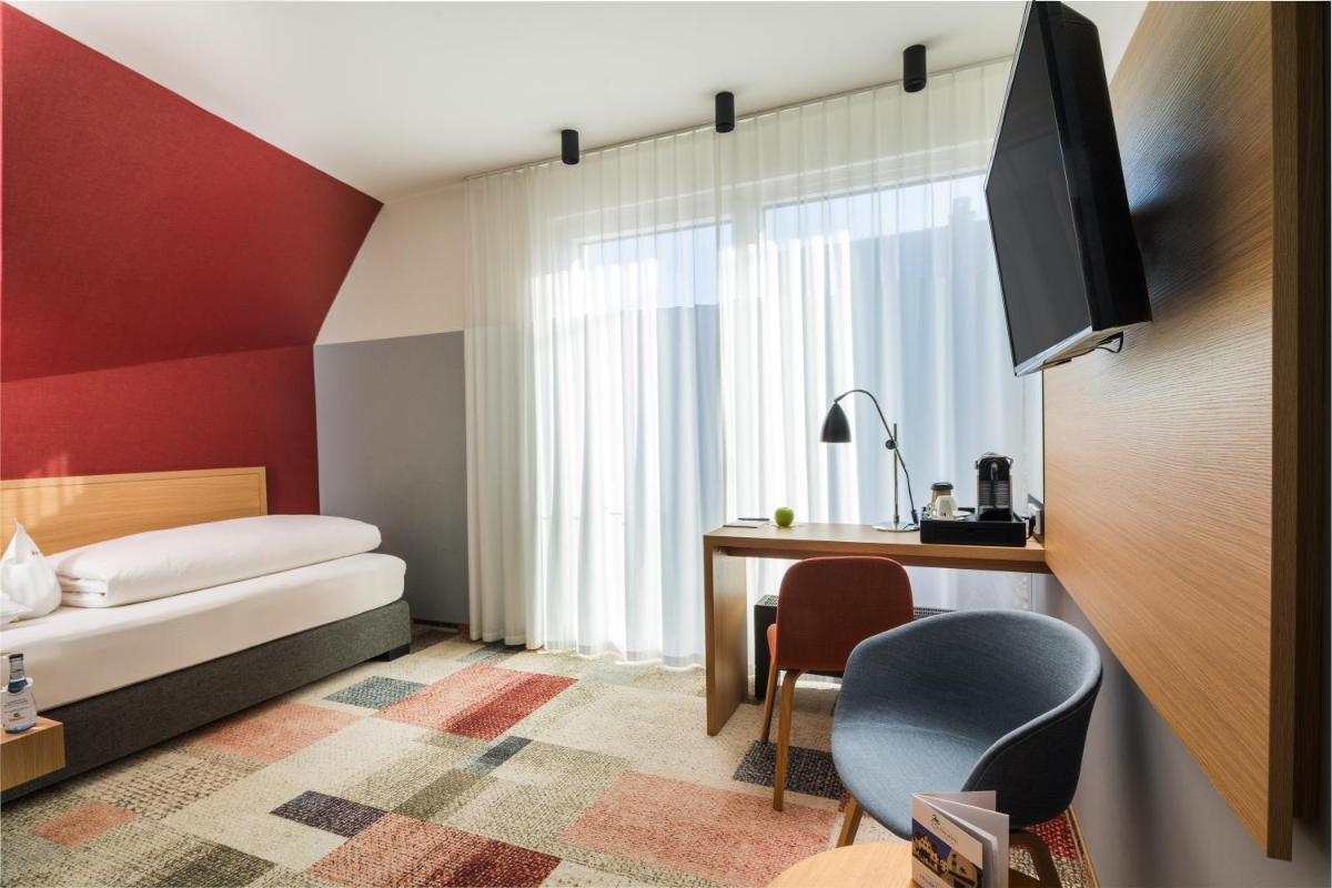 Hotel Schwanen - Housity