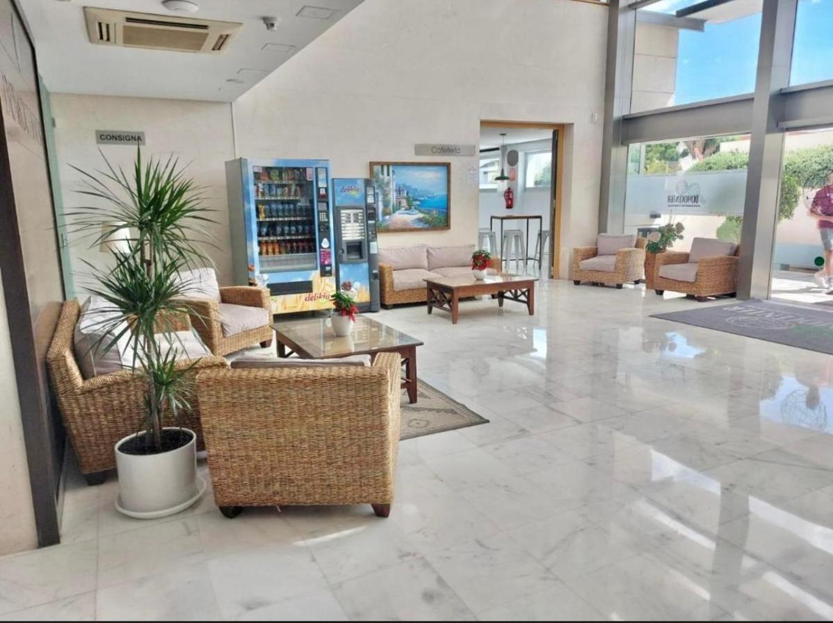 Domocenter Apartamentos Turísticos - Housity