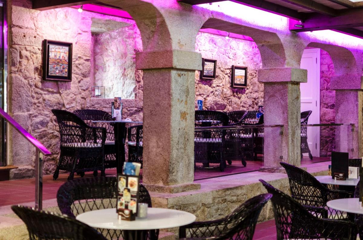 Hotel Monumento Convento de San Benito - Housity