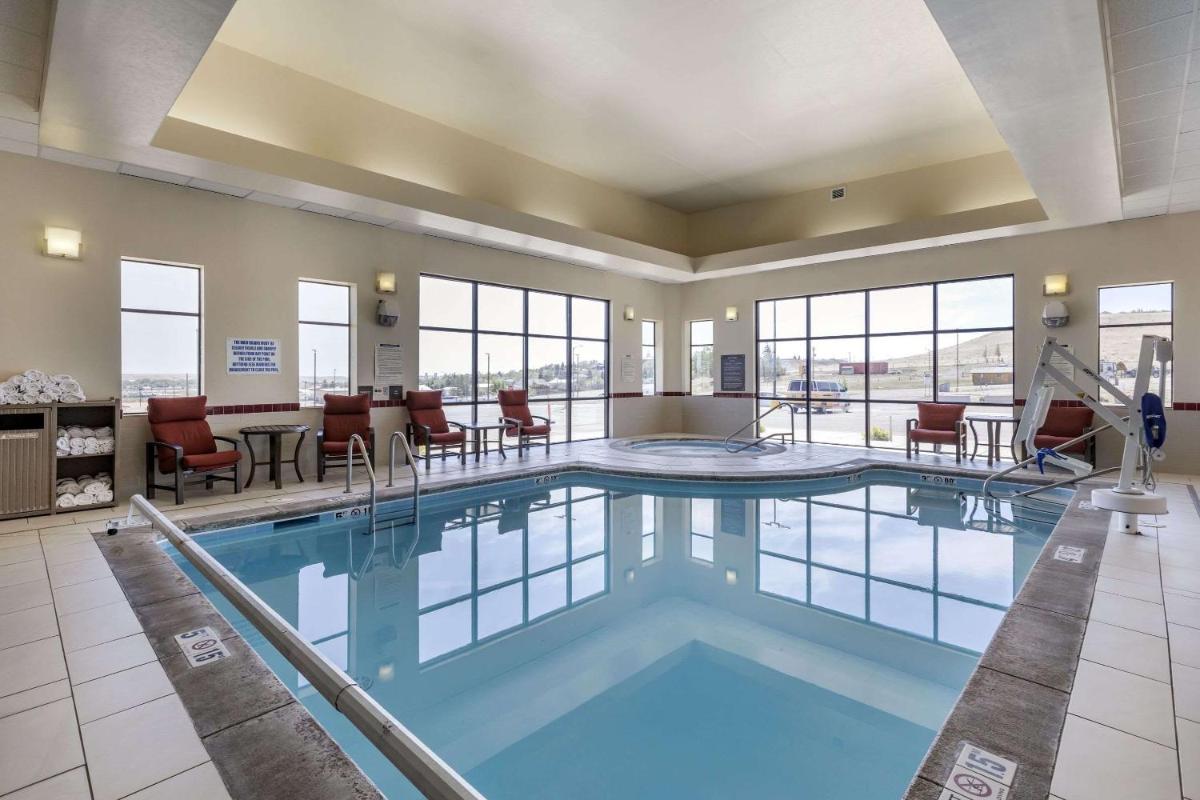 Comfort Suites Helena Airport - Housity