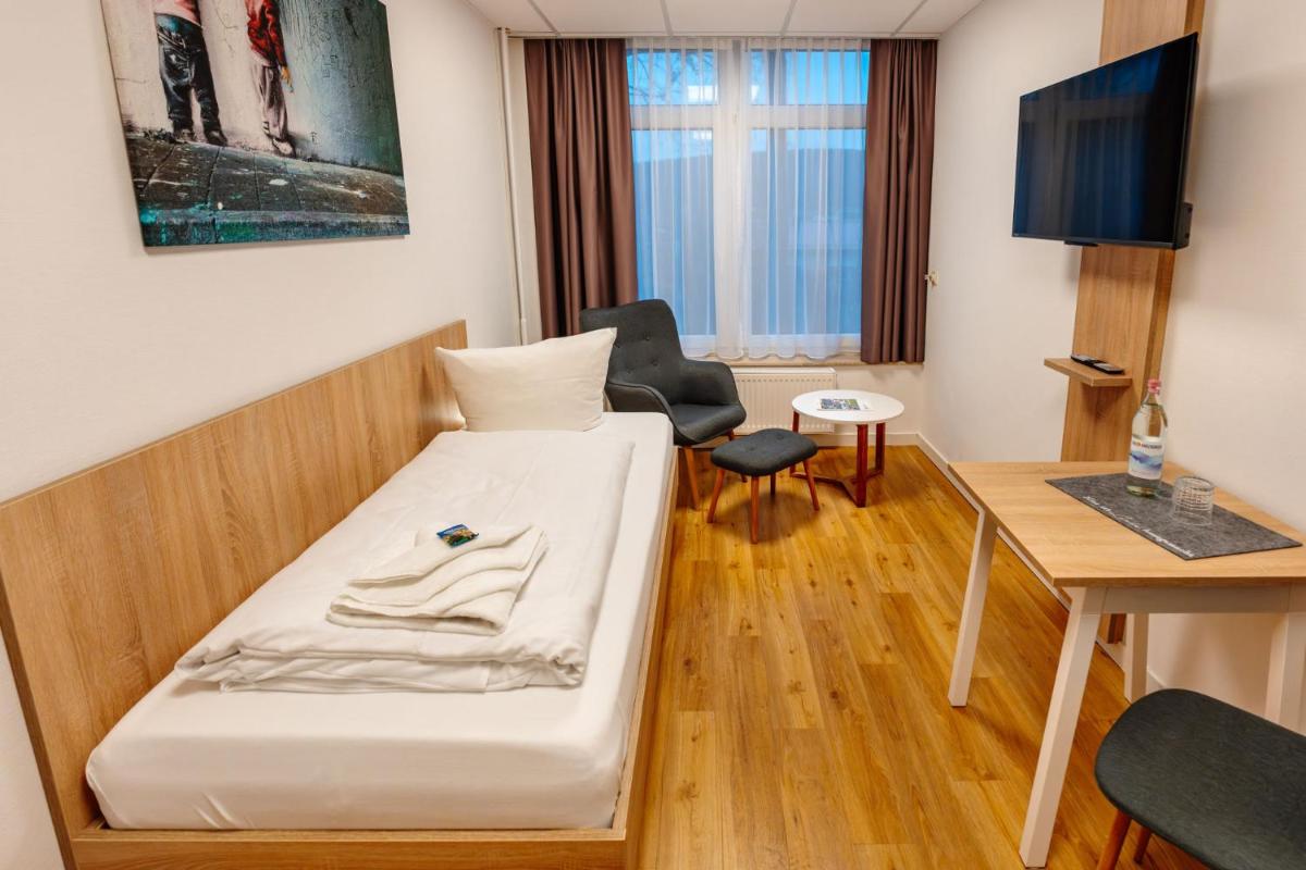 Sonnenschein Hotel & Apartments - Housity