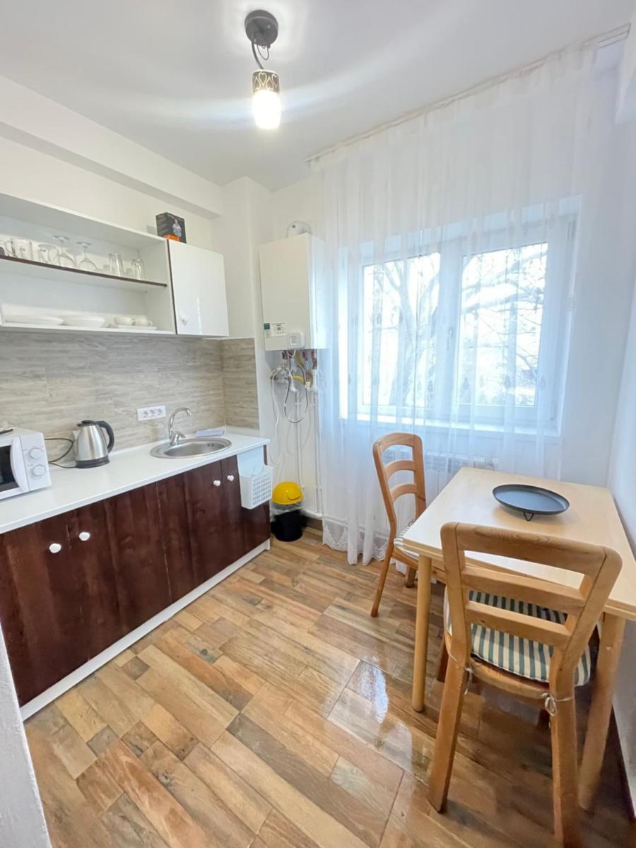 Cazare apartamente LAVI-TOUR Tg Neamț - Housity