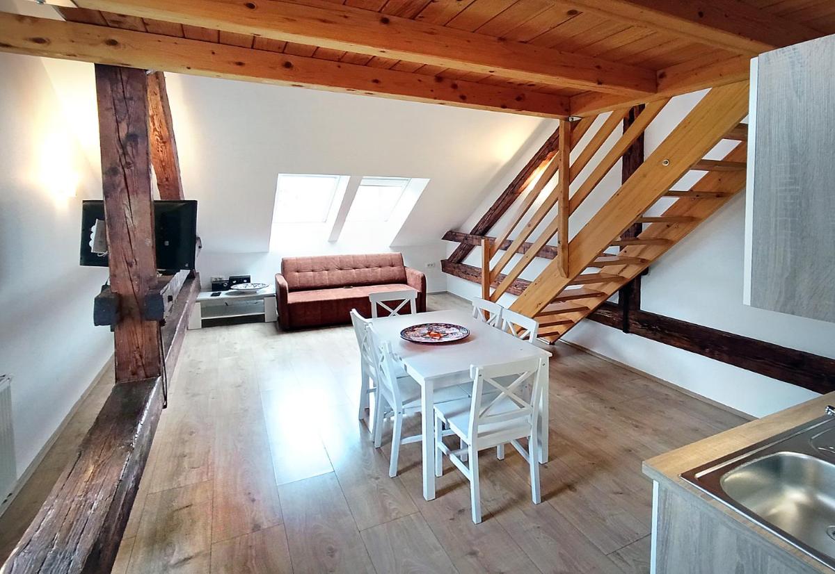 Apartments Katrca Ljubljana - Housity