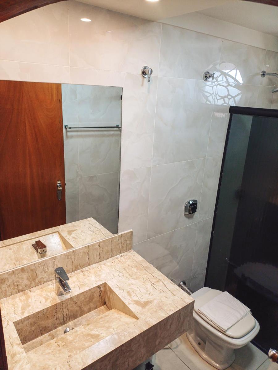 Piloes Palace Hotel - Housity