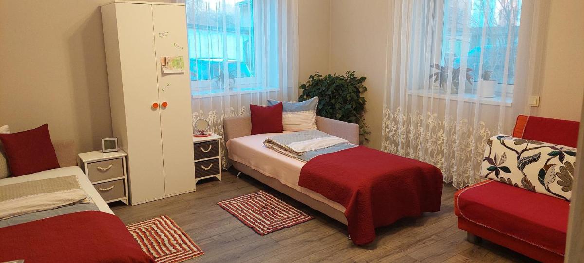 Čepinskio - Housity