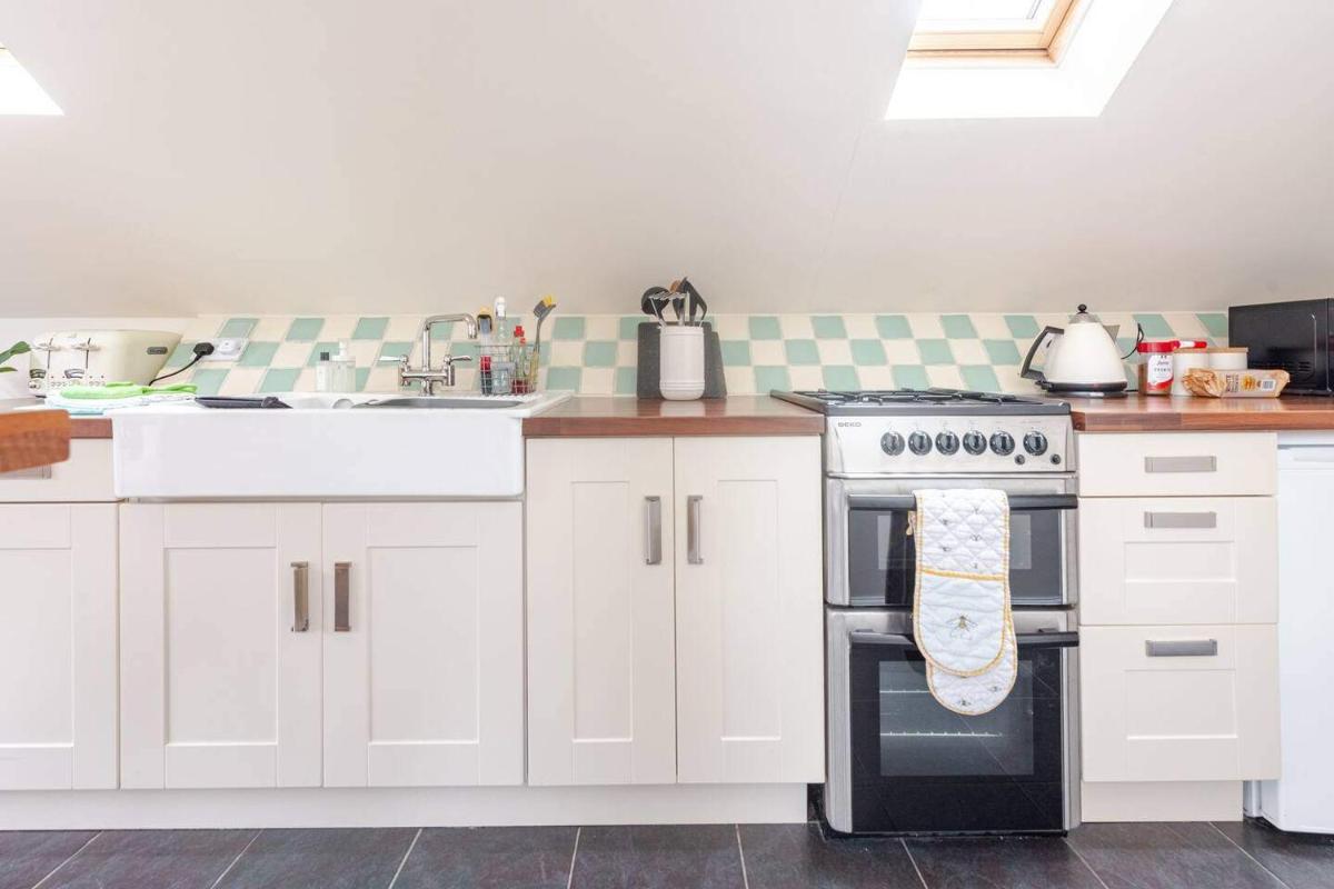 1 Bedroom Annexe Bagthorpe Brook Nottinghamshire - Housity