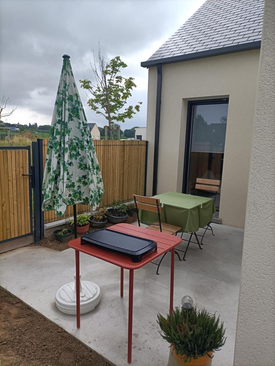 Proche GR34 , Studio "Estrella" , petit cocon accueillant - Housity