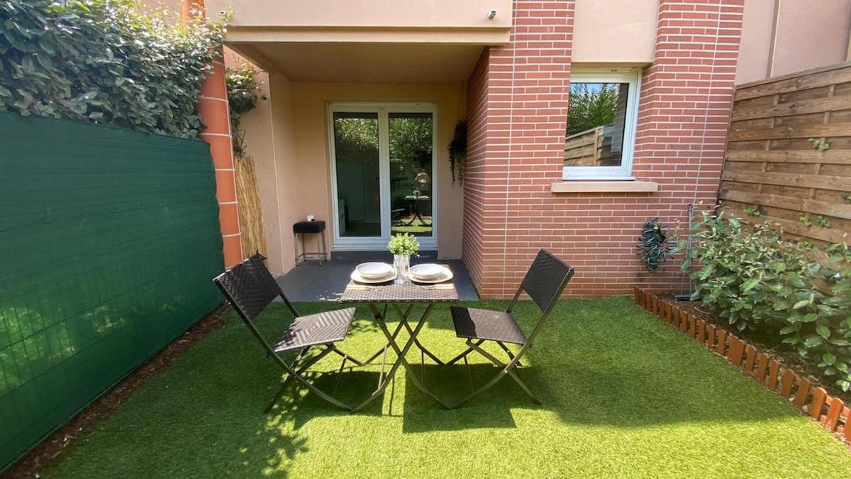 Les Muses - avec entrée autonome, jardin, parking privé & sa piscine ! - - Hizvo