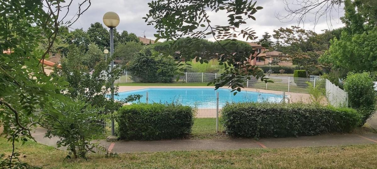 Les Muses - avec entrée autonome, jardin, parking privé & sa piscine ! - - Hizvo