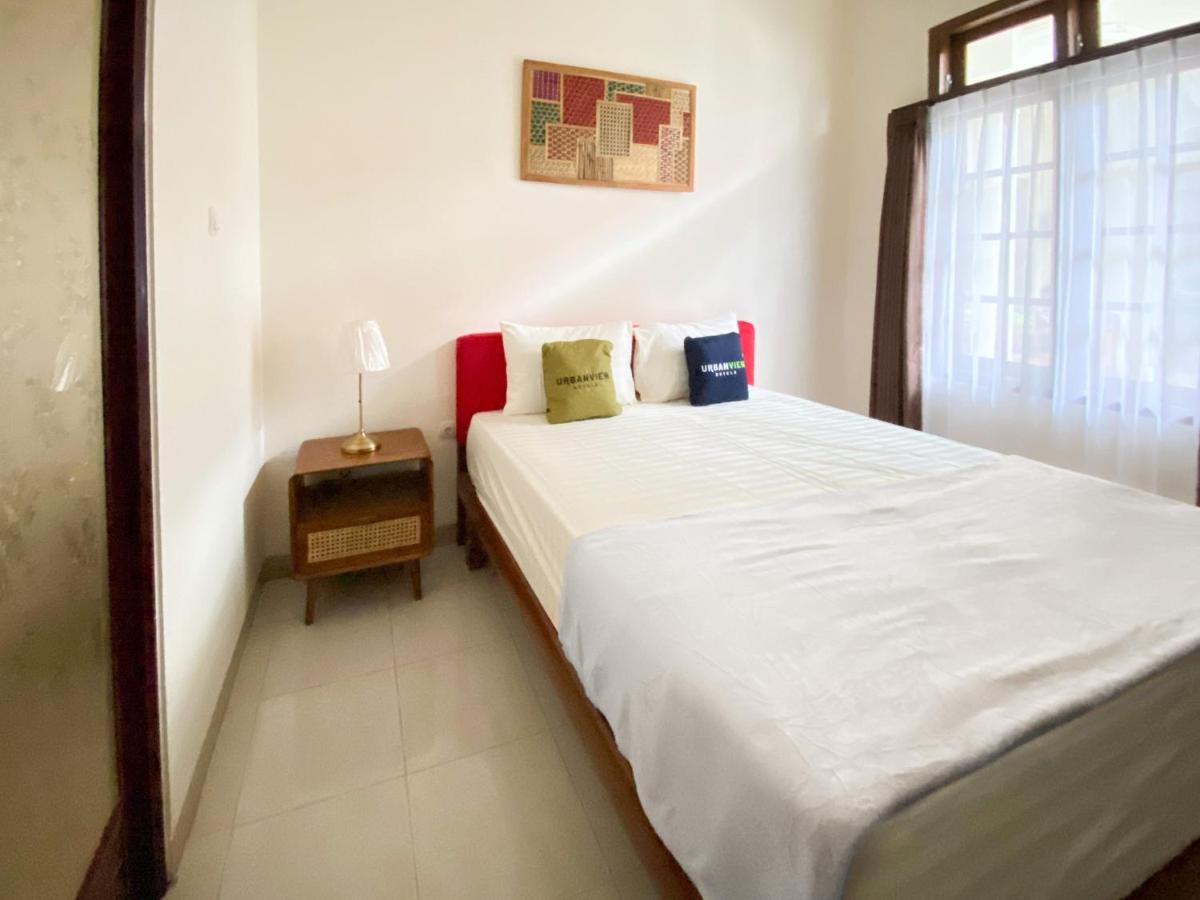 Urbanview Raden Mansion Jember - Housity