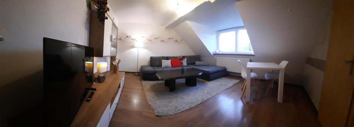 Ferienwohnungen Ansbach - Ansbach Apartments - Your home away from home! - Housity