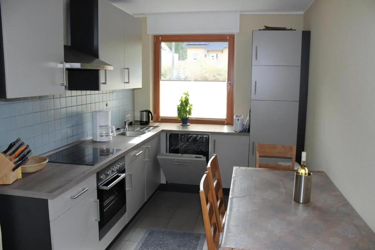 Ferienwohnung In Schleich Mit Garten - Housity