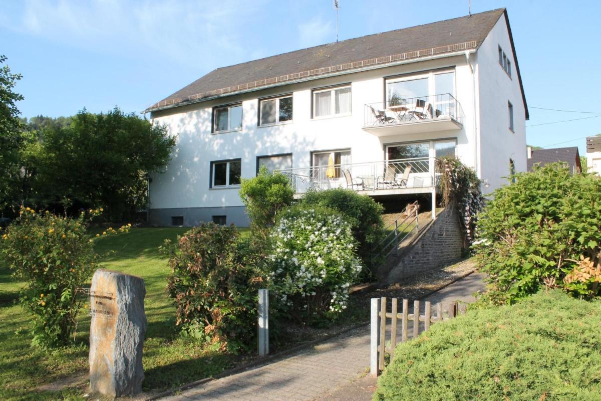 Ferienwohnung In Schleich Mit Garten - Housity