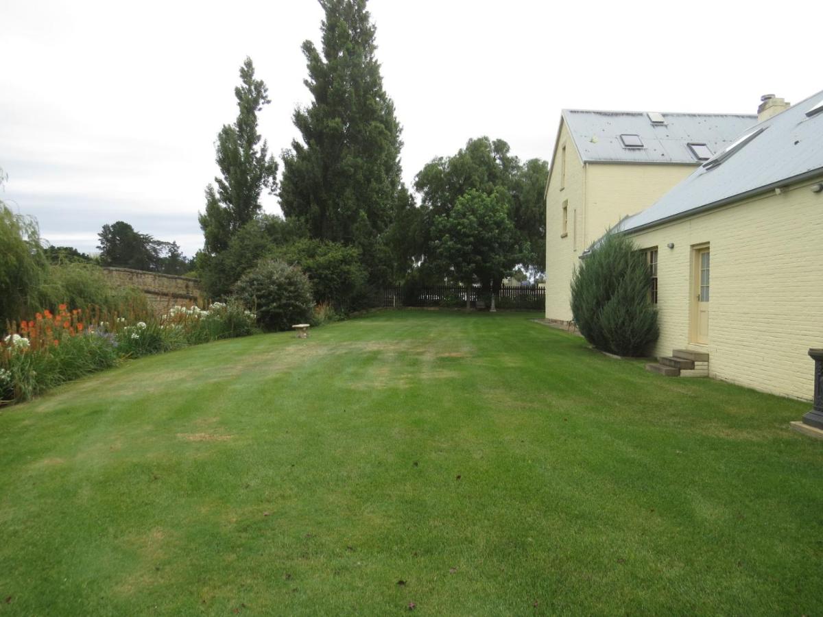 The Mill House Cottage - Housity
