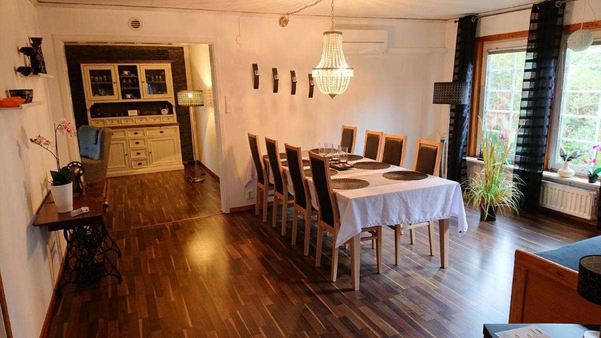 Familienfreundliches Ferienhaus mit großem Garten - Housity