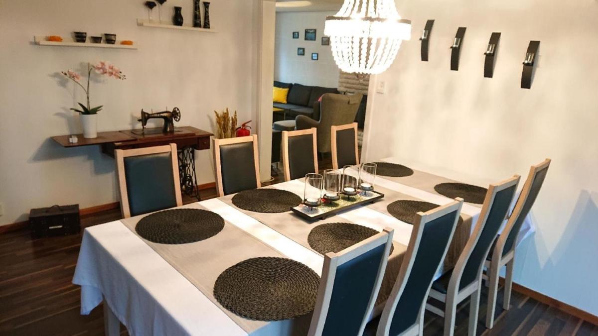 Familienfreundliches Ferienhaus mit großem Garten - Housity