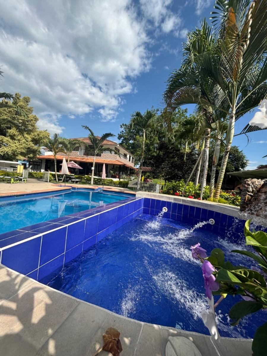 Finca Hotel Cerritos Plaza - Housity