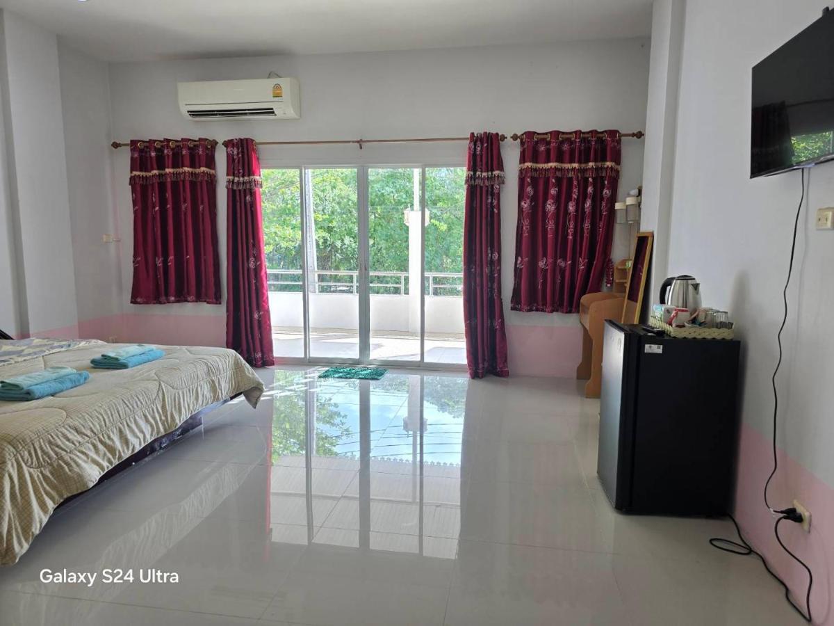 NW House - Housity
