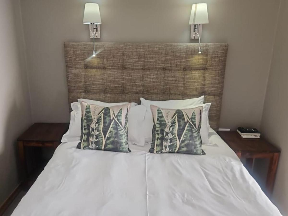 Gariep Country Lodge - Housity