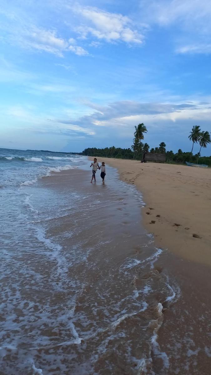 Authentic Travel Experiences - Housity