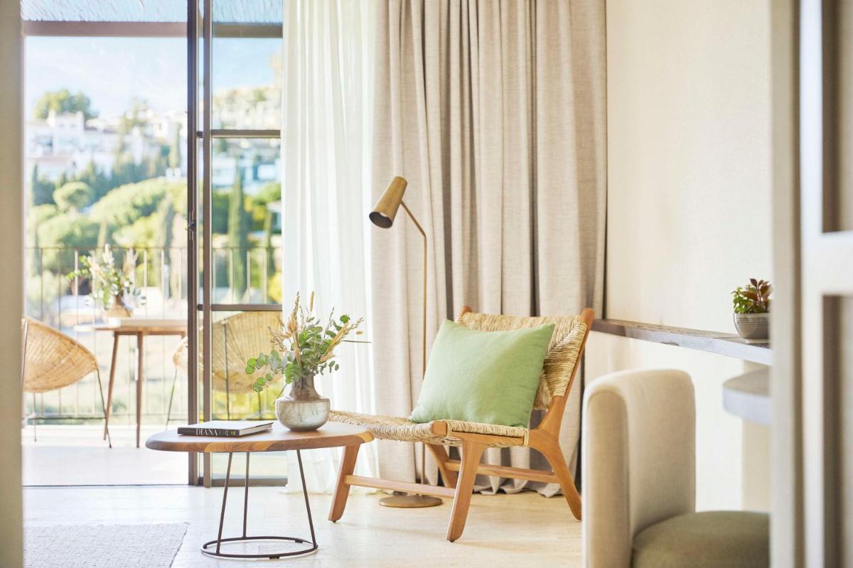 Zona de estar de La Zambra Resort Mijas - Marbella - The Unbound Collection by Hyatt