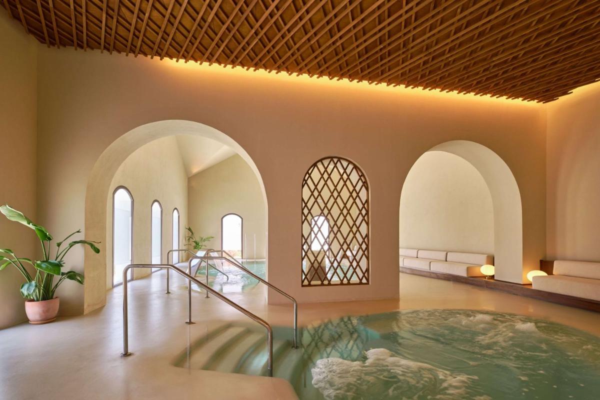 Piscina en o cerca de La Zambra Resort Mijas - Marbella - The Unbound Collection by Hyatt
