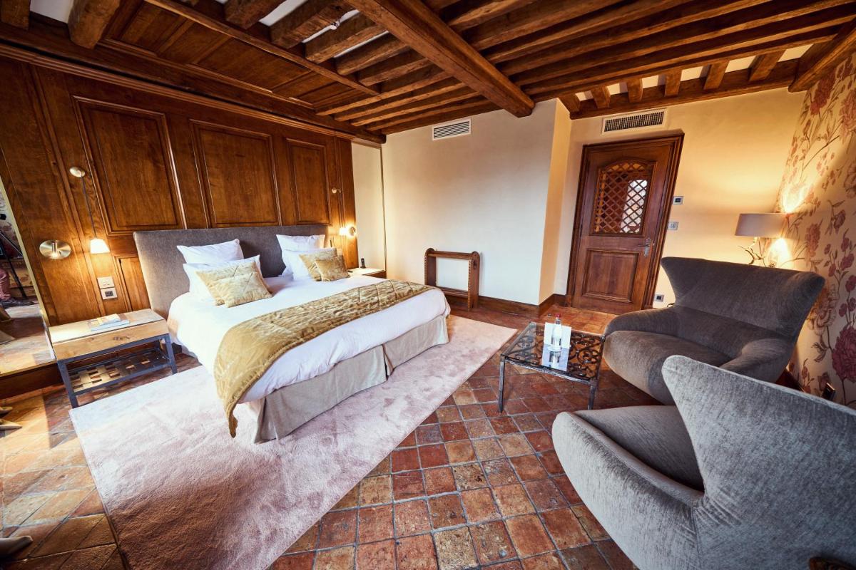 Coin salon dans l'établissement Relais Bernard Loiseau
