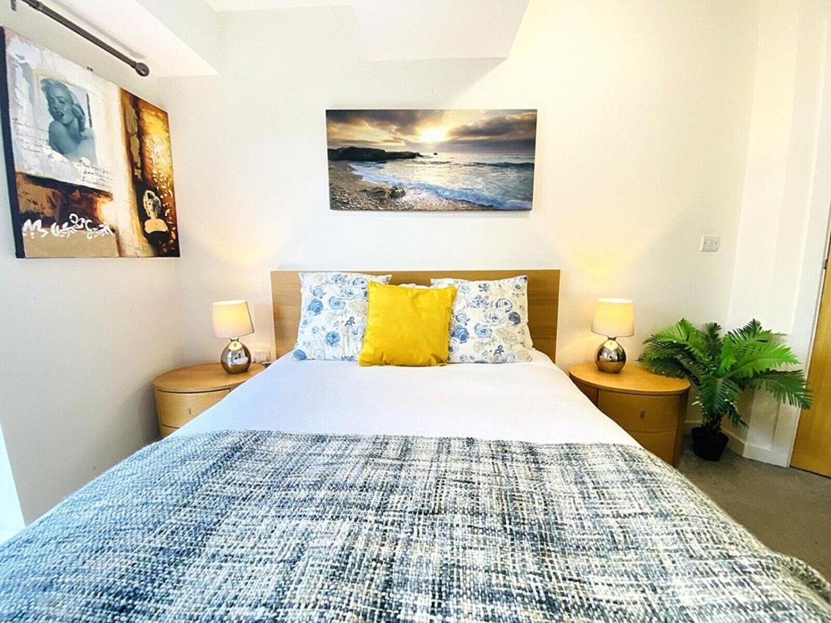 Igloo ViewPoint City Centre Stay & Free Parking - Hizvo