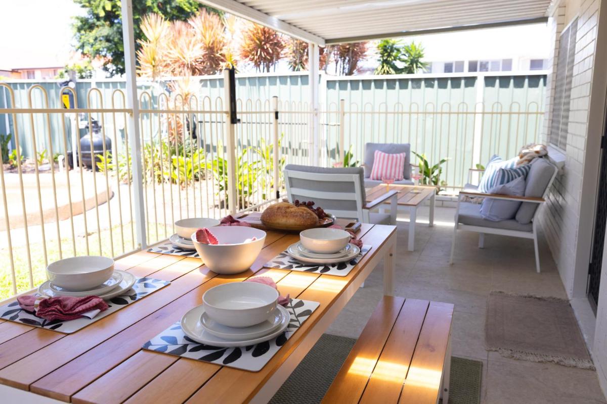 Comfortable Beach Home Scarborough - Housity