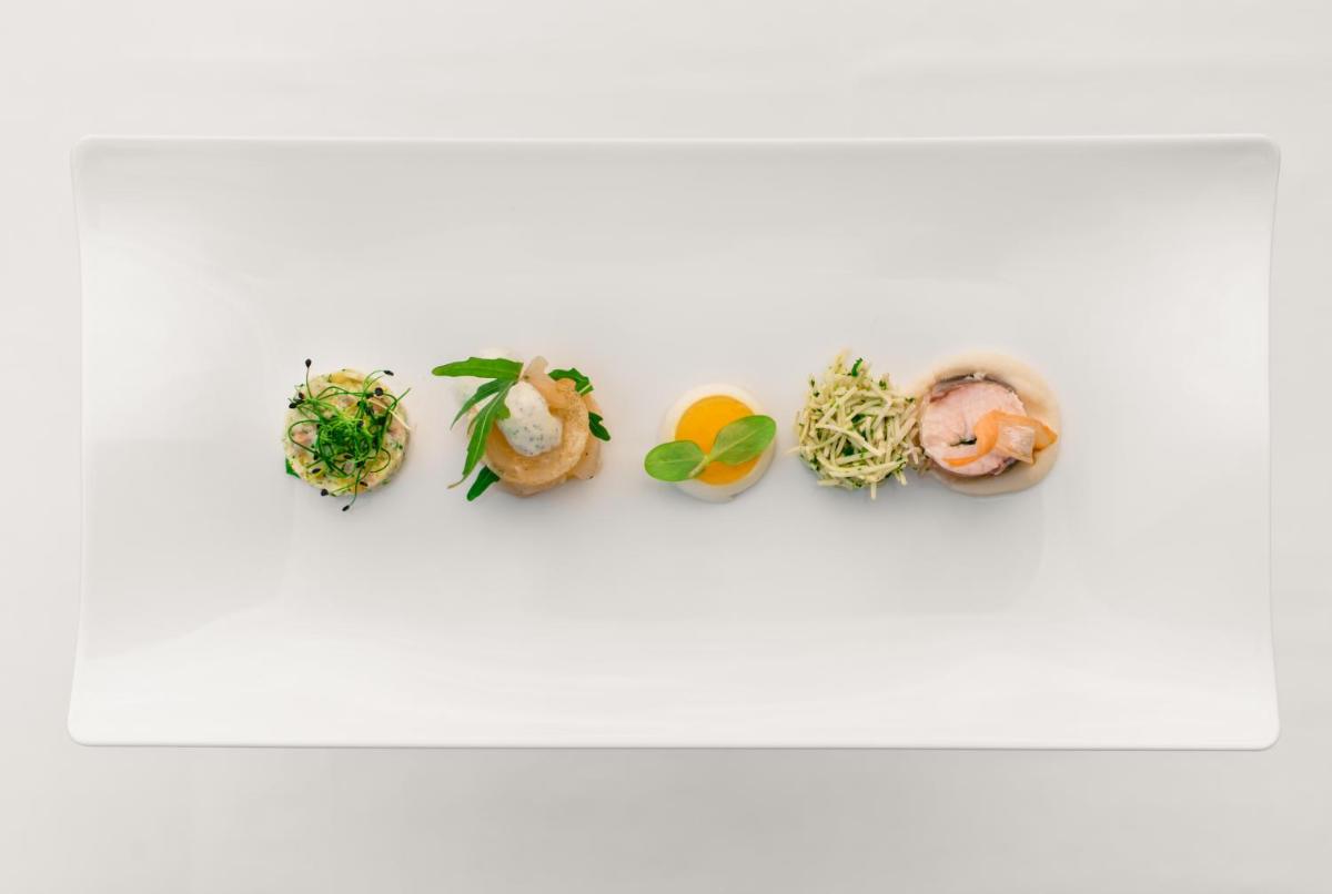 Oliven- & Genusshotel Hirzer - Housity