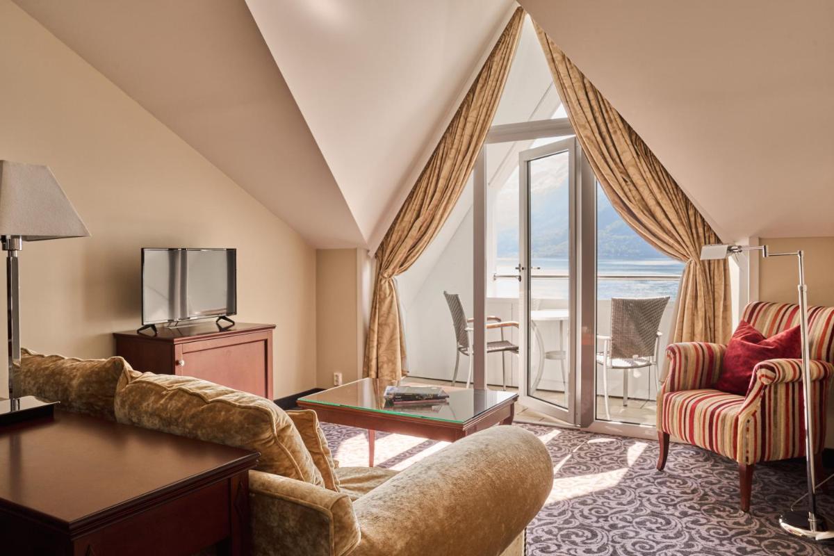 Hotel Ullensvang - Housity