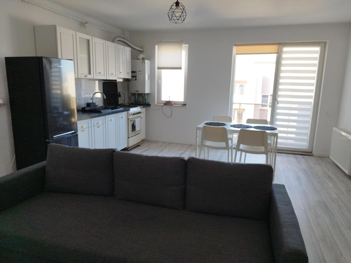 Nordic style Apartaments Floresti - Housity