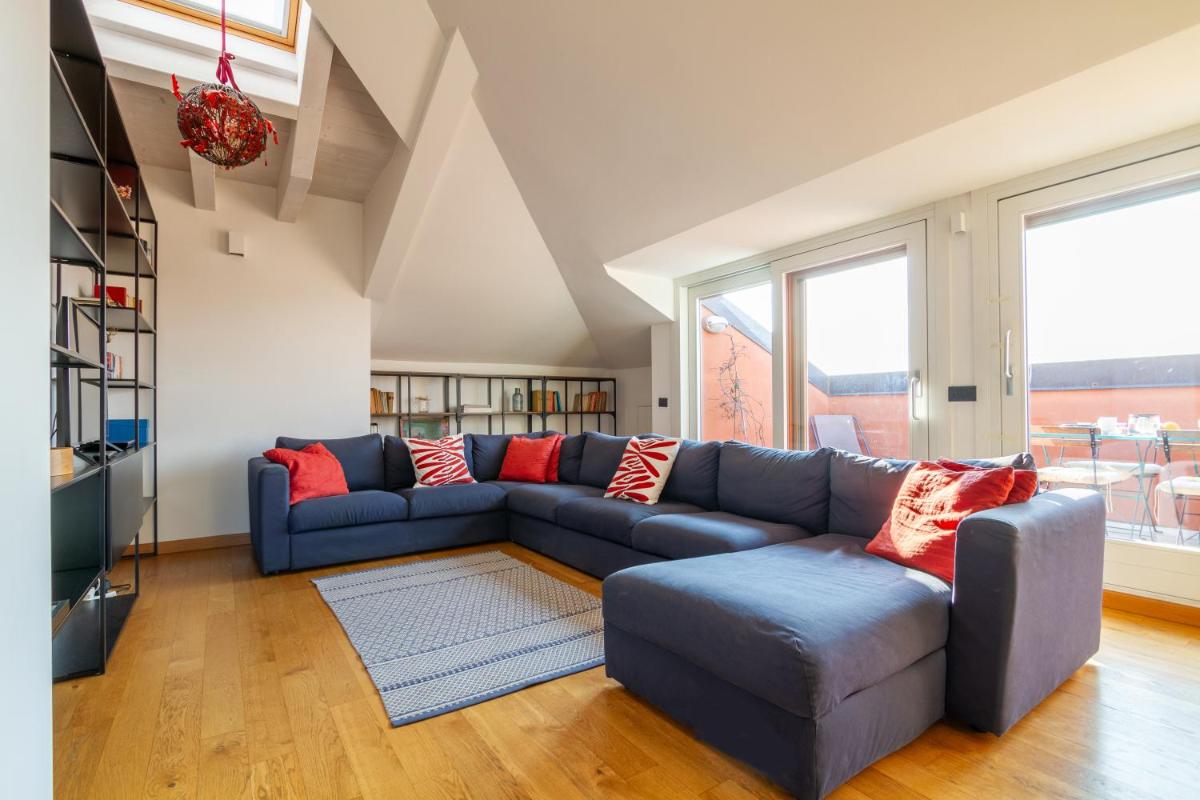 attico in un'oasi di verde sui navigli - NavigliApartments - Hizvo