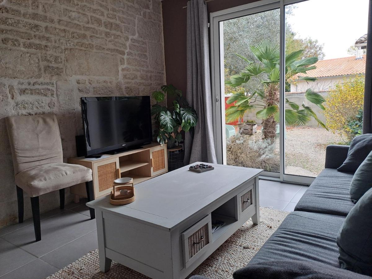 Jolie maison de ville avec un extérieur au calme - Les Dragons de la Chamoiserie NIORT - Hizvo