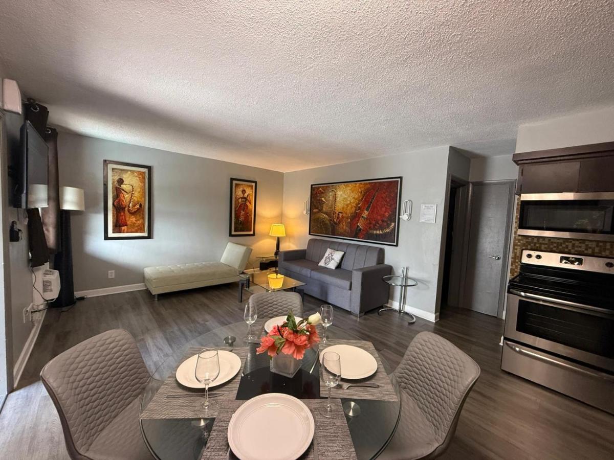 Sheridan Suites Apartments - Housity