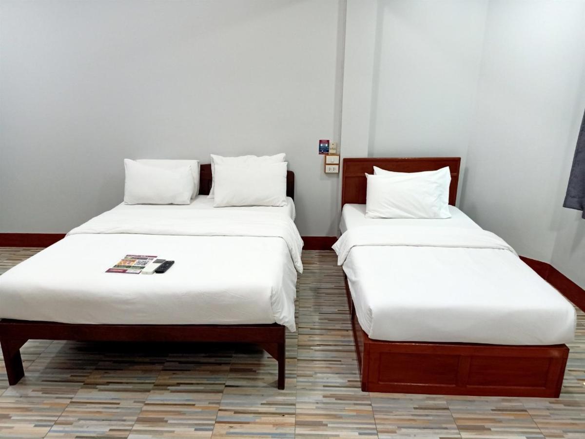 โรงแรมบ้านนายถึกและร้านอาหาร - Housity