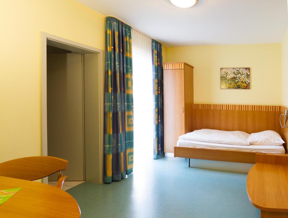 Hotel Restaurant Warndtperle - Housity
