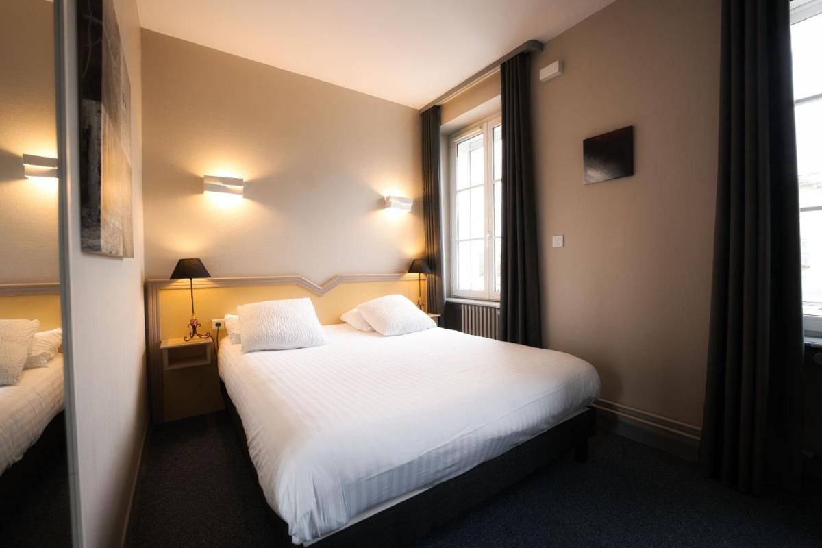 Logis Restaurant & Hôtel À la 12 - Housity