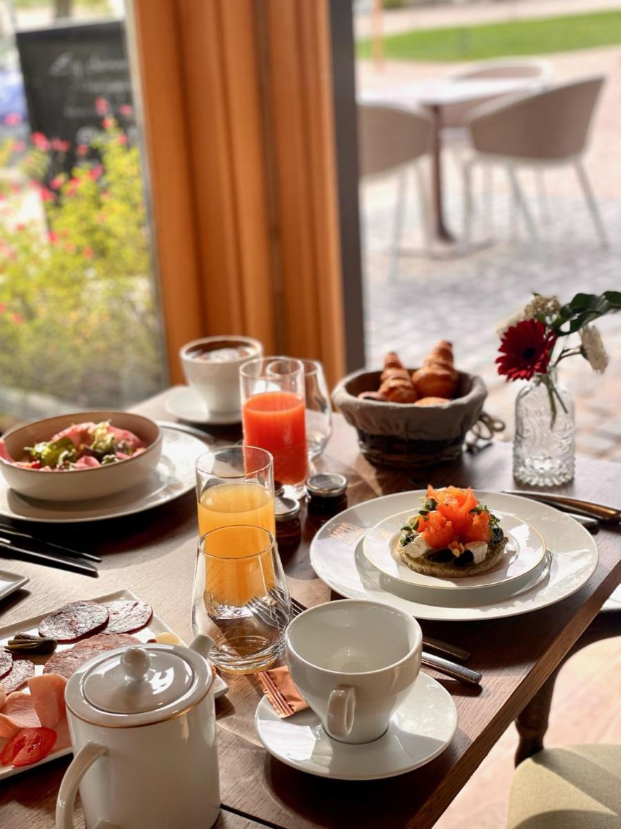 Nourriture dans l'hôtel ou à proximité
